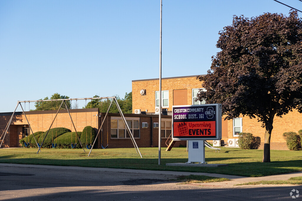 Creston Elementary School school color is purple.