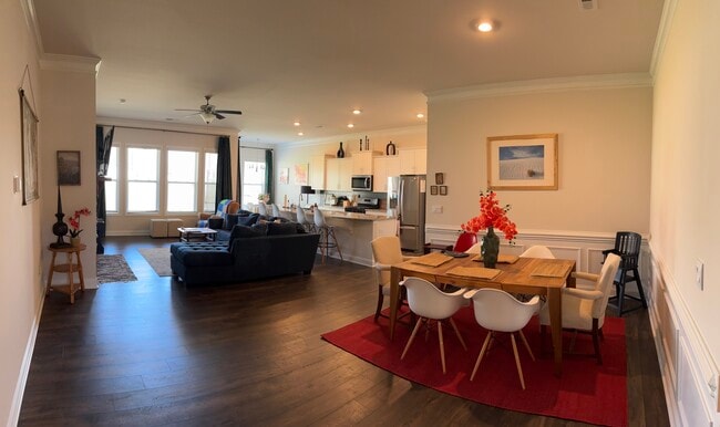 Open Floor Plan W Great Room!