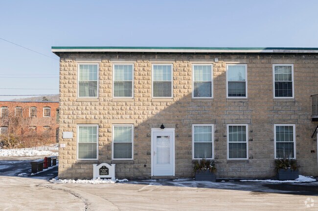 Arrowpoint at South Grove - Bradford MA, Haverhill, MA 01835 - photo 3