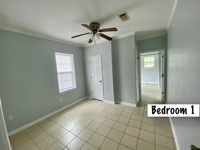 1813 N Miro St, New Orleans, LA 70119 - photo 7