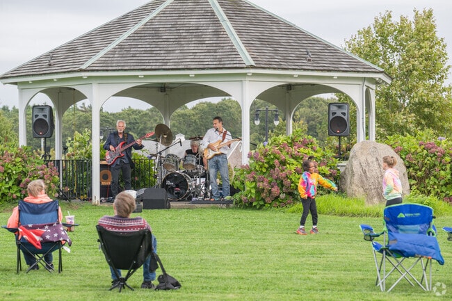 Concerts by the Canal at Buzzards Bay Park hosts a variety of concerts for Sagamore residents.