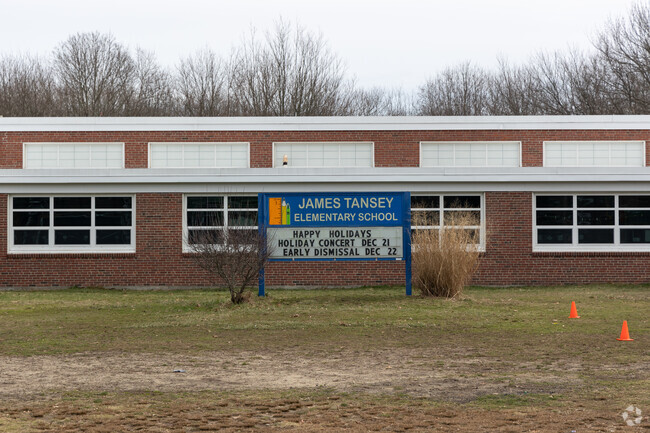 James Tansey Elementary School, Rankings & Reviews - Homes.com