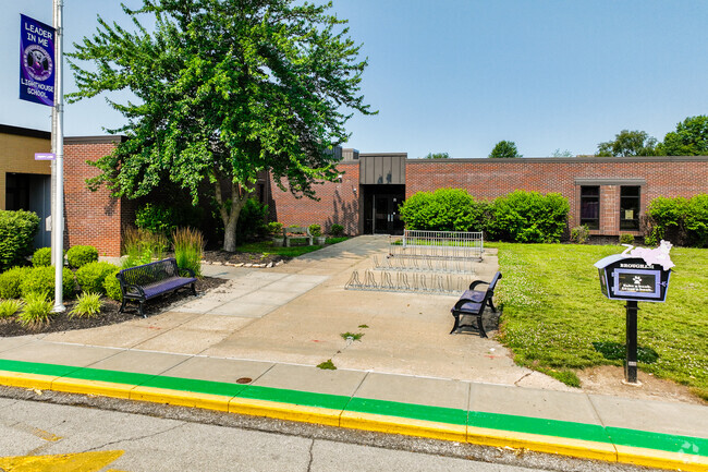 Brougham Elementary School team is focussed on partnership of students, parents and staff.