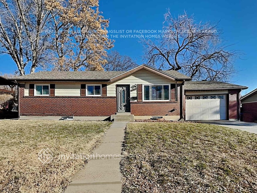 11528 Larson Ln, Northglenn, CO 80233 - photo 1