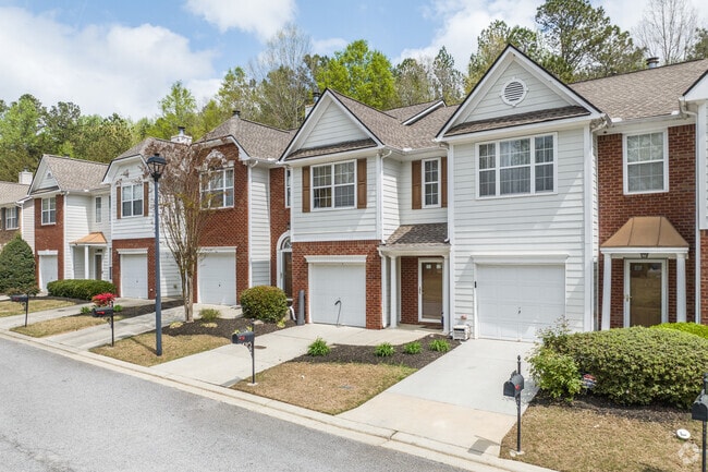 You'll find a townhouse subdivision in Lincoln.