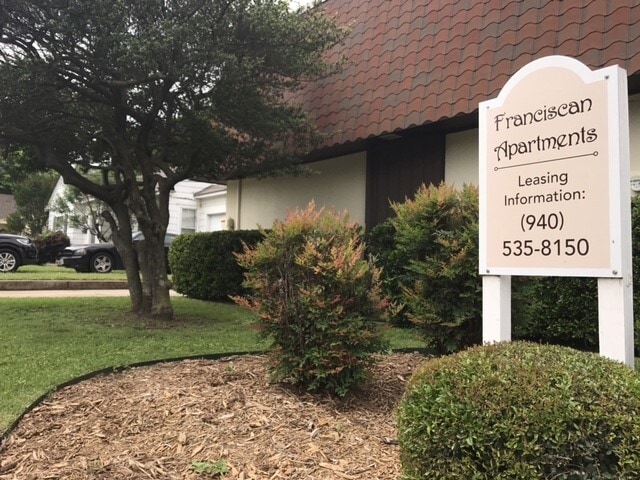 311 Jagoe St unit 7, Denton, TX 76201 - photo 4