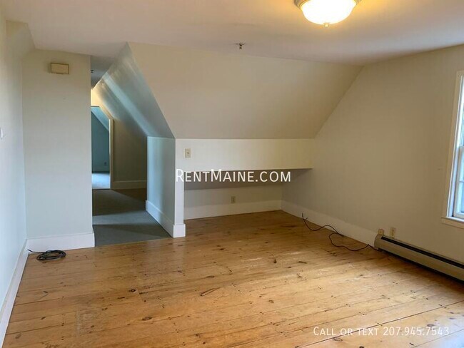 67 Pine St unit 3, Bangor, ME 04401 - photo 6