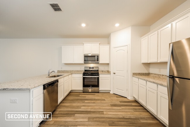 10907 Juliette Pass, Converse, TX 78109 - photo 2