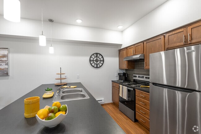 The Quarry, Spokane Valley, WA 99216 - photo 2