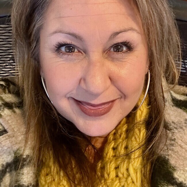 Real Estate Agents in 19435