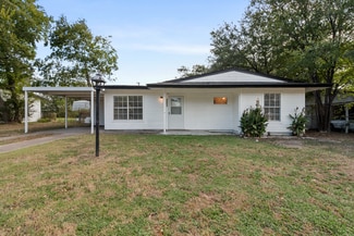 3003 Williams Dr, Corsicana, TX 75110