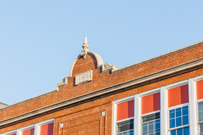 The building was erected in 1918.