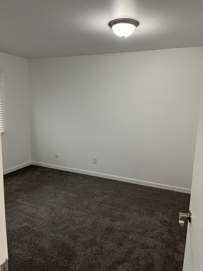 Crystal House, Spokane, WA 99201 - photo 7