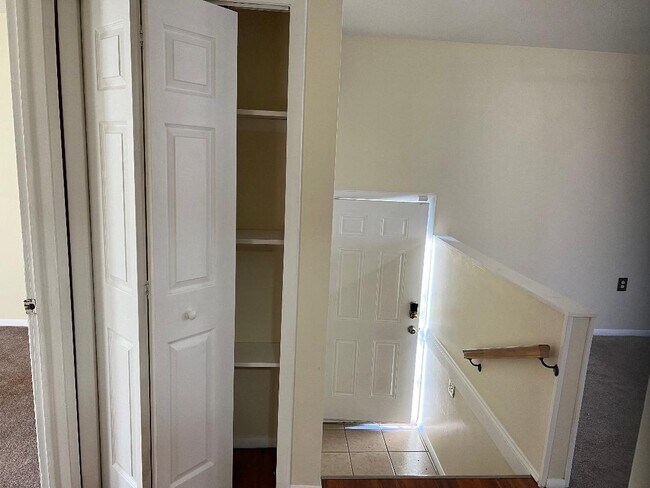 Entry way