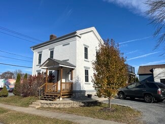 15 Locust St Unit 1st Floor, Glens Falls, NY 12801