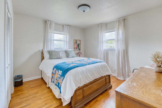 312 Crestview Dr unit ID1297039P, Bentonville, AR 72712 - photo 7