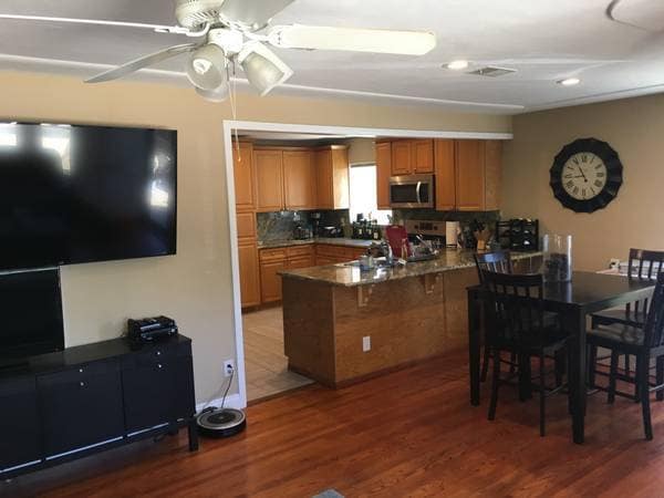 Open Plan Viee from Liiving area