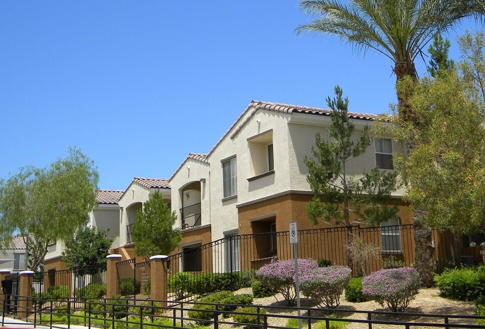 Vintage Desert Rose Senior Apartments | Affordable Apartments 55+, Las Vegas, NV 89108 - photo 1