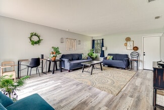 427 W Rich Ave, Deland, FL 32720