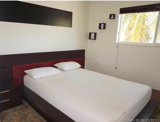 252 Jefferson Ave unit 8, Miami Beach, FL 33139 - photo 6