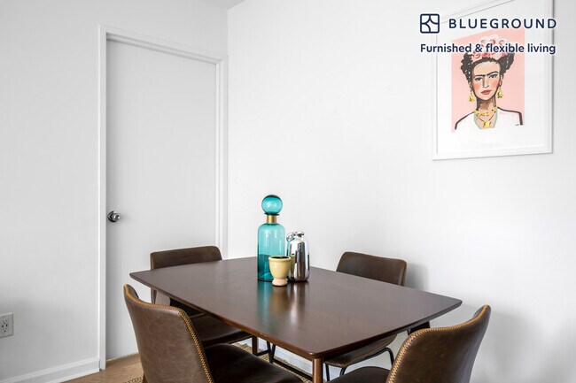 400 Chambers St unit FL28-ID172, New York, NY 10282 - photo 5