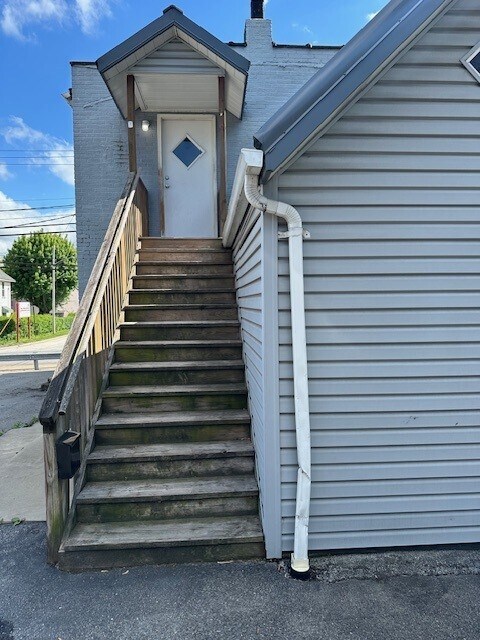 248 Pillow St, Butler, PA 16001