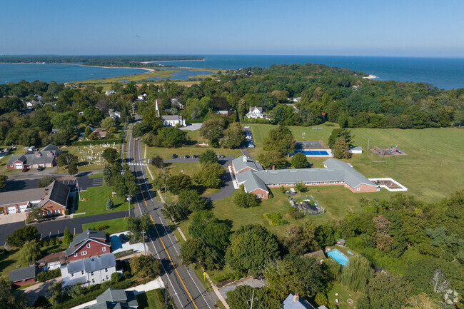 NID 537925 Oysterponds Elementary is situated between Gardiner's Bay and the sound.