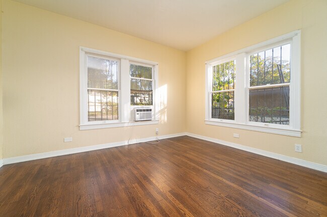 120 S Smith St, San Antonio, TX 78207 - photo 7