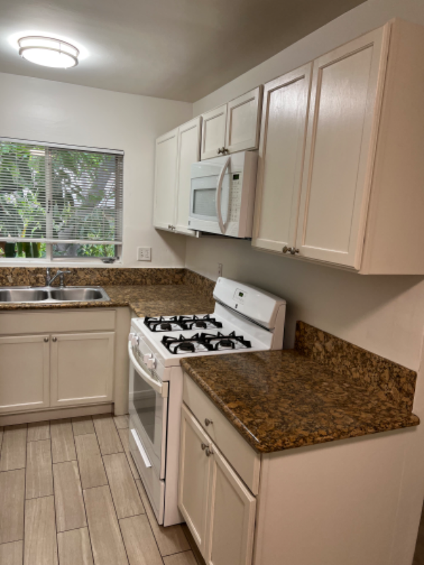 6439 Shirley Ave Unit 3, Los Angeles, CA 91335