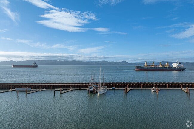 Put your boat in on the Columbia River at the East Mooring Basin Boat Ramp.