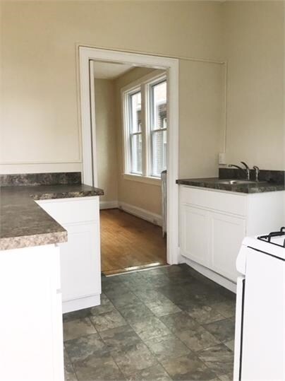 223 Briggs St Unit 2nd Floor, Harrisburg, PA 17102