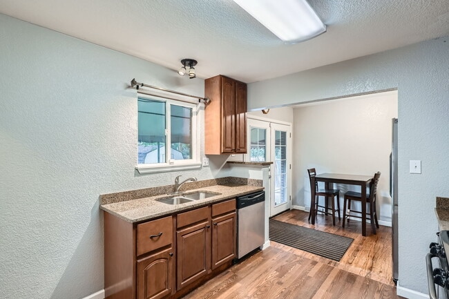 921 Dakin St, Denver, CO 80221 - photo 3