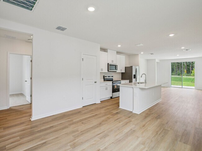 280 Lazy Shore Dr, Nokomis, FL 34275 - photo 5