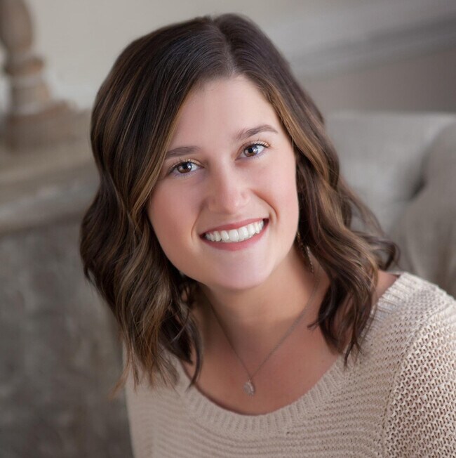 Alexis Longmire