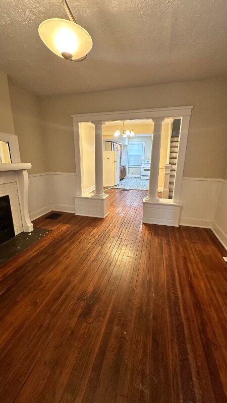 404 E Gates St, Columbus, OH 43206 - photo 2