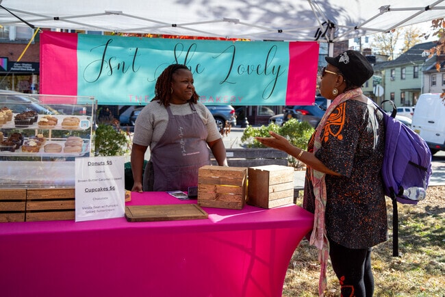 Buy cupcakes and treats at the Newburgh Farmer's Market.