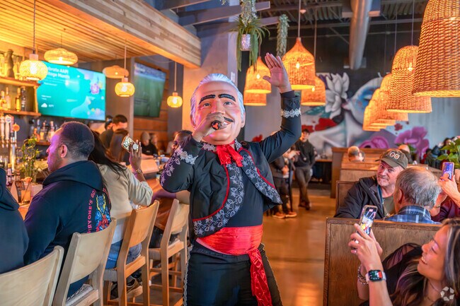 Mexicuban Restaurant hosts Cinco de Mayo festivities in Cedar River.