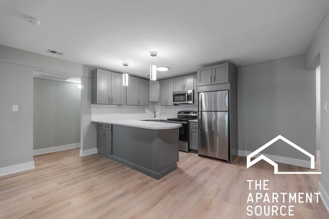 1220 N La Salle Dr unit K5, Chicago, IL 60610 - photo 2