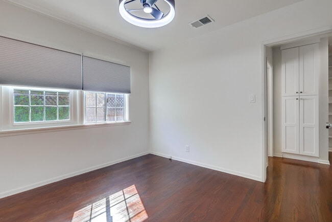 11690 Margate St, North Hollywood, CA 91601 - photo 3