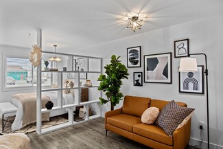 615 Jadwin Ave, Richland, WA 99352
