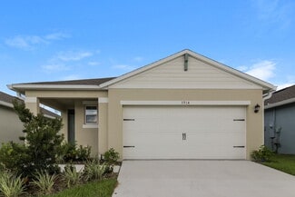 3914 Angola Ln, Sanford, FL 32771