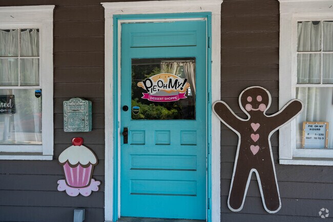 Pie Oh My! is a small specialty bake shop in the Newport neighborhood.