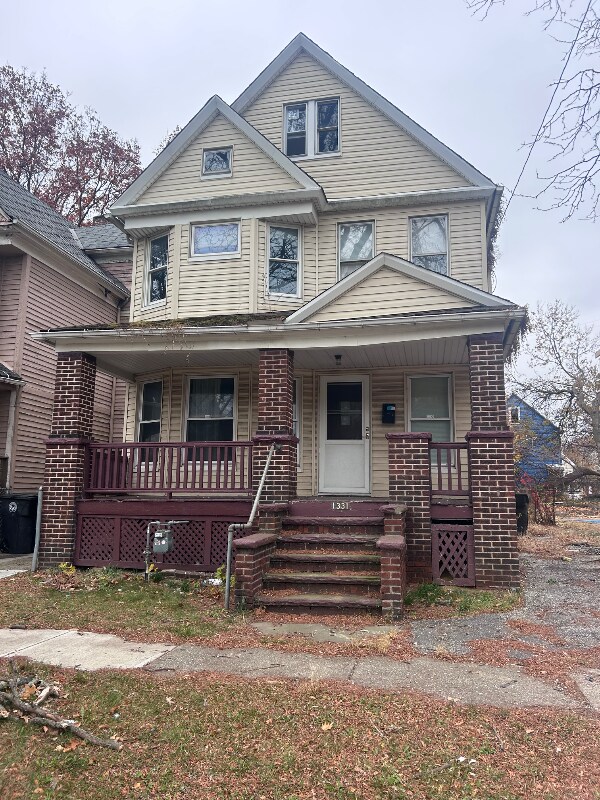 1331 E 86th St, Cleveland, OH 44106 - photo 1