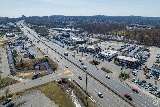 Woodland Park is easily accessible, thanks to its proximity to Route 46 and I-80.