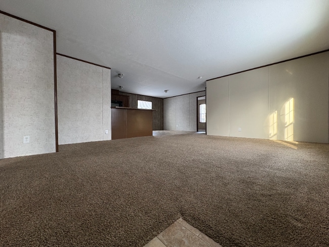 377 Hunters Rill, Oxford, MI 48371 - photo 7