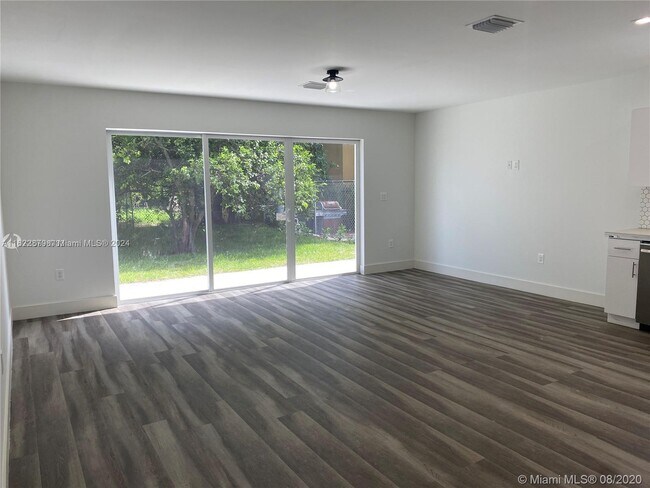 1020 NW 29th Terrace unit 1, Miami, FL 33127 - photo 2