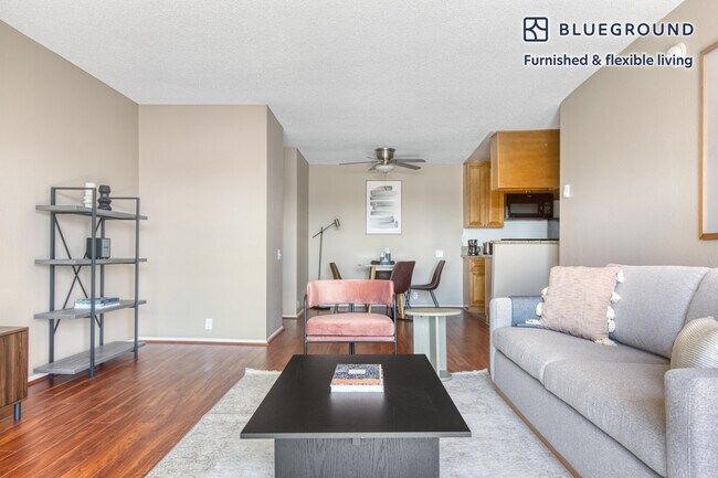 11811 Washington Place unit FL2-ID690, Los Angeles, CA 90066 - photo 3