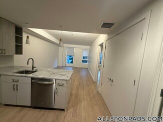 55 Brighton Ave Unit 214, Boston, MA 02134