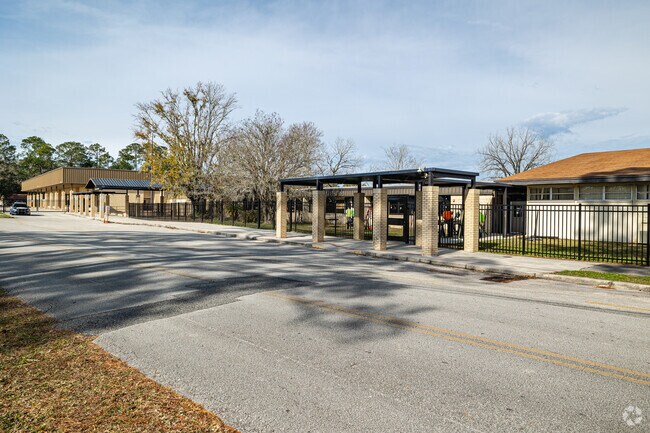 Green Cove Springs Junior High School