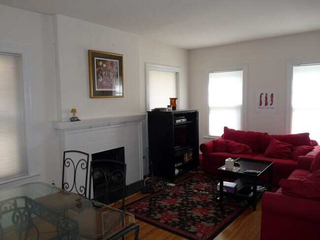 2250 Cathedral Ave NW unit 1, Washington, DC 20008 - photo 7